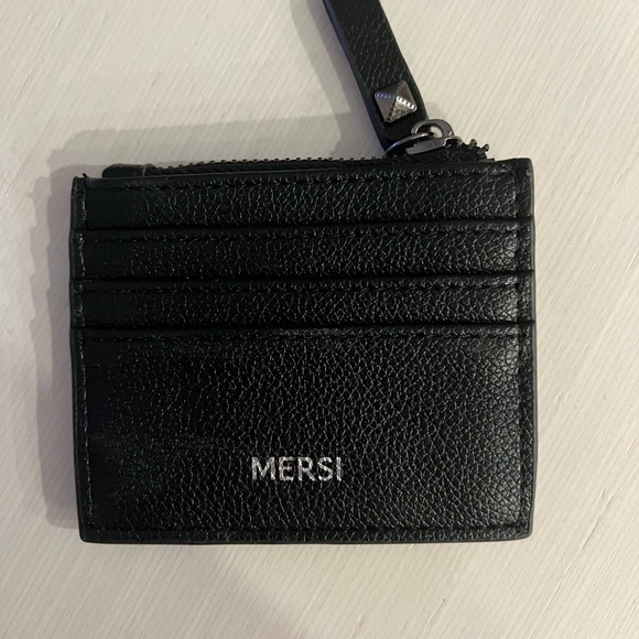 Wallet/Card Holder - New without tags - Picture 2 of 3